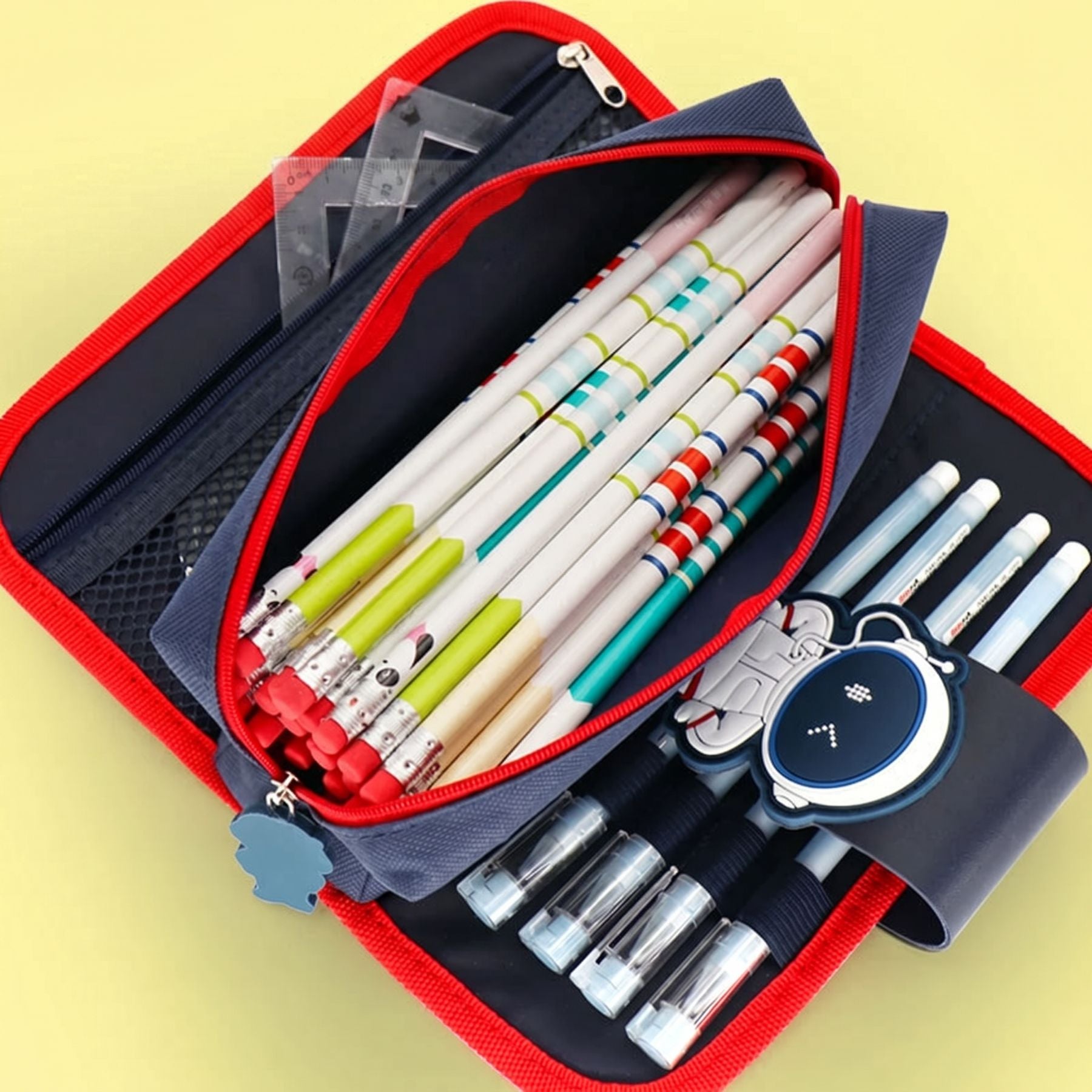 Trousse Enfant Motif Astronaute 3D | Pochette Amovible 2-en-1 | Grande Capacité | Thème Espace